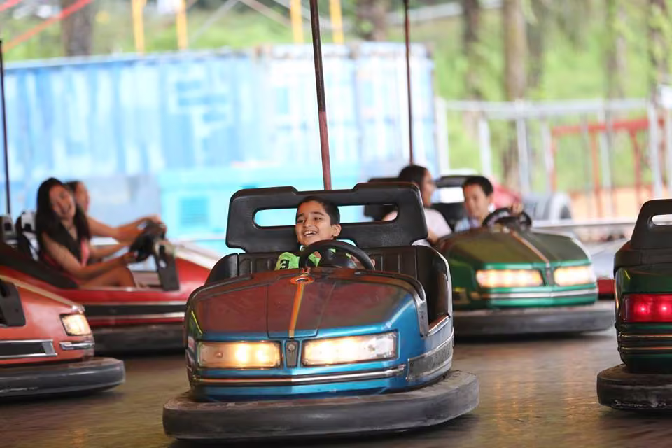 BUMPER CAR