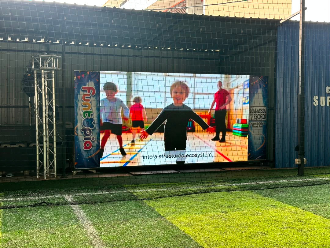 15ft X 7ft LED Backdrop - Good Mobility, supplied product photo